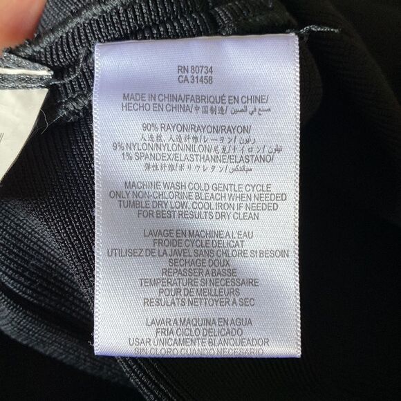 BCBGMAXARIZIA Simone Textured Power Skirt Size XS NWOT - Picture 8 of 11